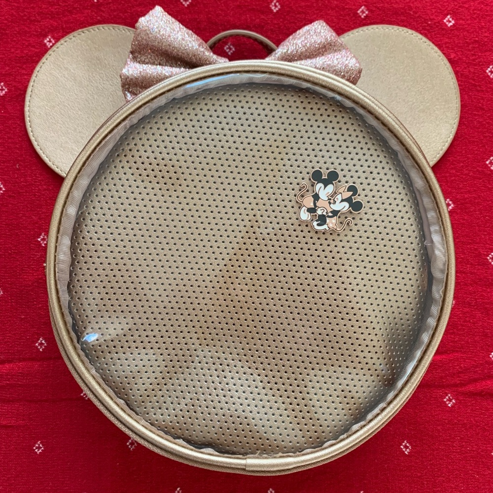 Minnie Mouse Loungefly Rosegold Adjustable Purse (new, never used)